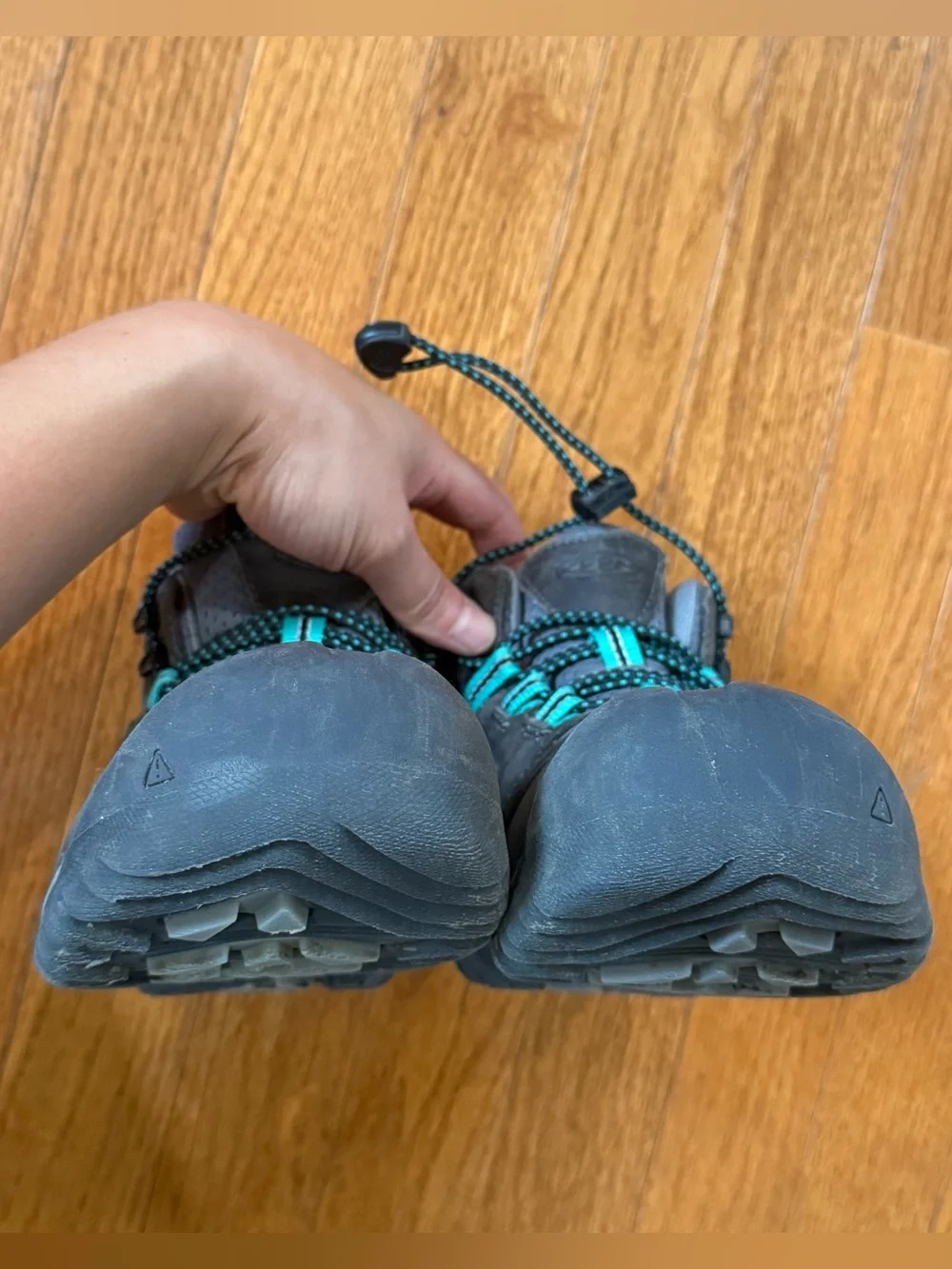 Keen kids ridge